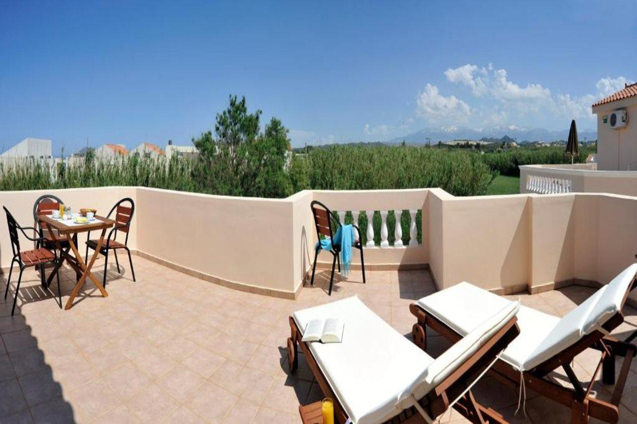 Hotel Caretta Beach Gerani  Ngoại thất bức ảnh
