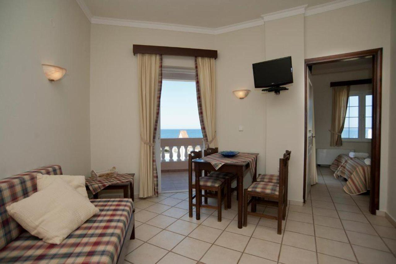 Hotel Caretta Beach Gerani  Ngoại thất bức ảnh