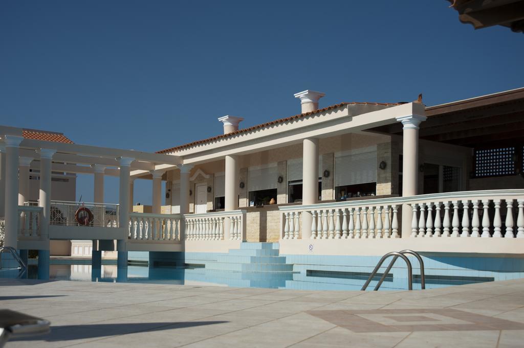 Hotel Caretta Beach Gerani  Ngoại thất bức ảnh
